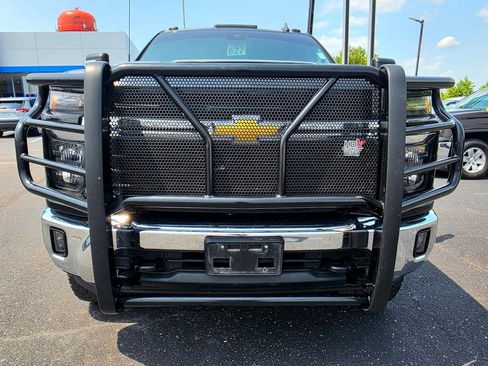 Used 2024 Chevrolet Silverado 2500 LT w/ Convenience Package AWD/4WD image 6