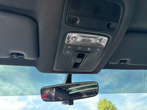 Used 2018 Audi Q3 2.0T Premium image 42