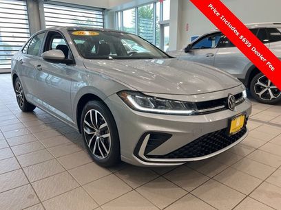 Used 2025 Volkswagen Jetta SE