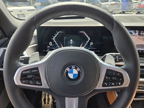 Used 2024 BMW X5 sDrive40i w/ M Sport Package RWD image 25