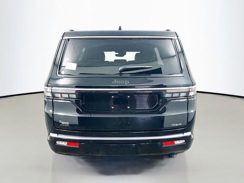 New 2026 Jeep Grand Wagoneer image 6