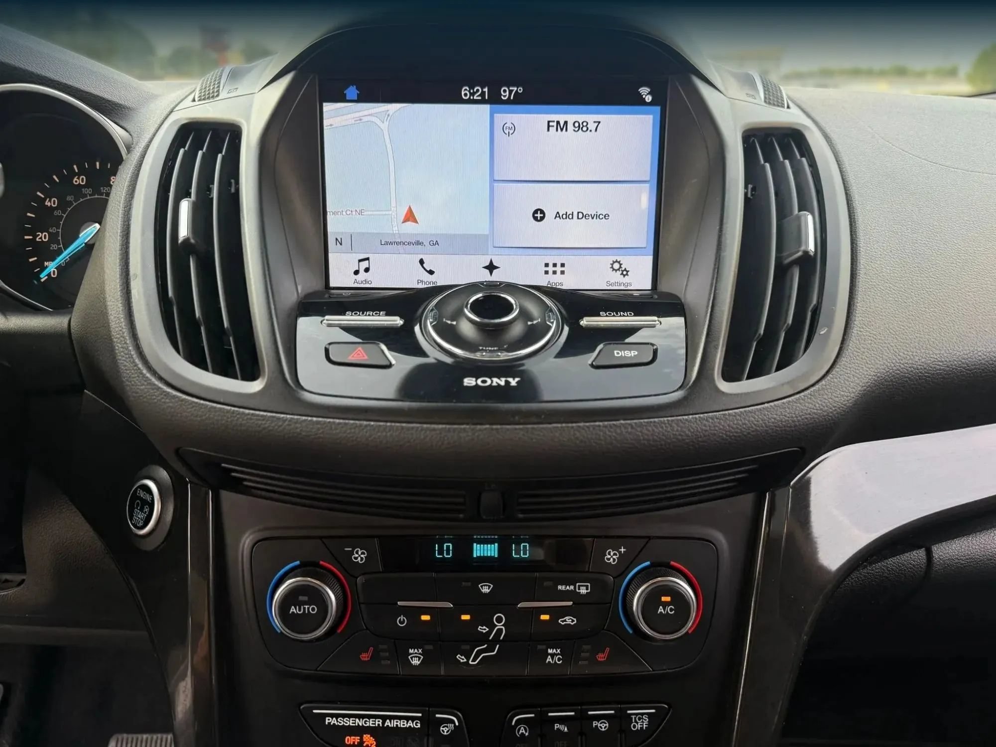 Used 2017 Ford Escape Titanium w/ Equipment Group 301A FWD image 27