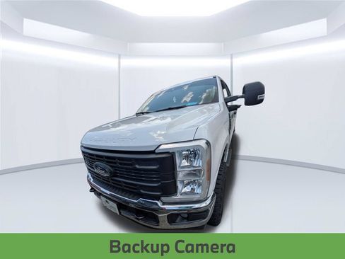Used 2026 Ford F250 XL AWD/4WD image 2