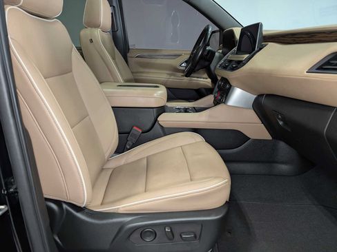 Used 2023 Chevrolet Tahoe Premier AWD/4WD image 45