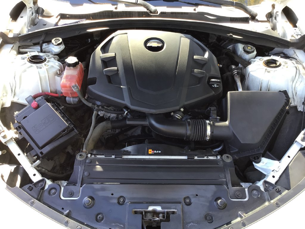 Used 2016 Chevrolet Camaro LT RWD image 34