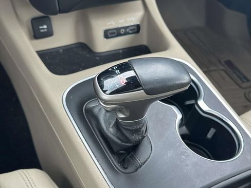 Used 2020 Dodge Durango Citadel w/ Technology Group AWD/4WD image 29
