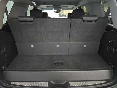 Used 2018 Chevrolet Tahoe Premier AWD/4WD image 13