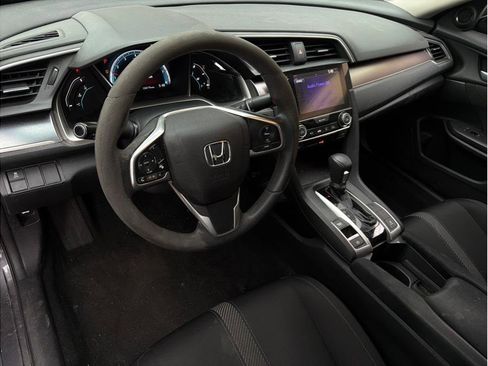 Used 2017 Honda Civic EX-T image 2
