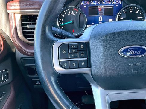 Certified 2024 Ford Expedition Limited image 11