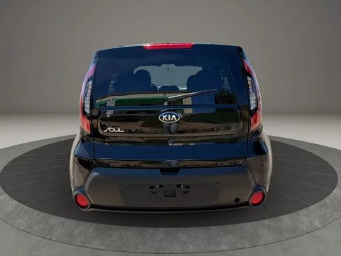 Used 2015 Kia Soul FWD image 7