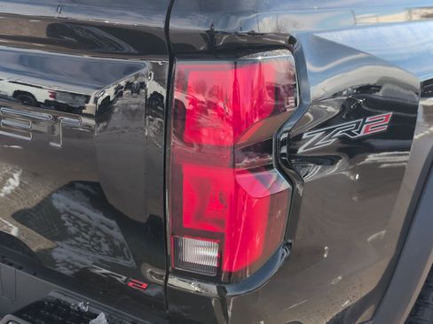 Certified 2025 Chevrolet Colorado ZR2 w/ Technology Package image 11