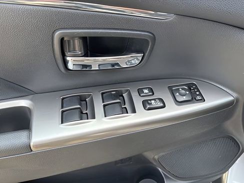 Used 2024 Mitsubishi Outlander Sport SE AWD/4WD image 10
