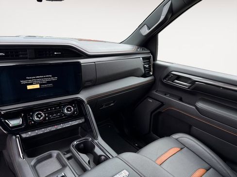 Certified 2024 GMC Sierra 2500 AT4 w/ AT4 Premium Plus Package image 11