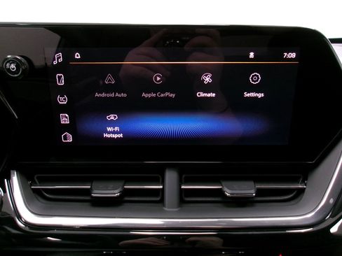 New 2026 Chevrolet Trax RS w/ Driver Confidence Package image 4