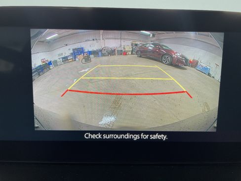 Used 2025 MAZDA MAZDA3 s Sport FWD image 21
