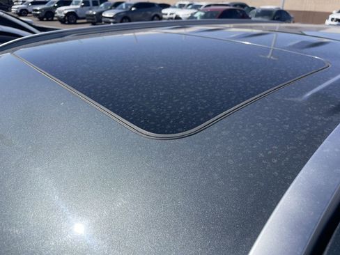 Used 2022 Hyundai Palisade Calligraphy w/ Winter Package image 5