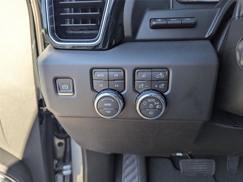 New 2026 GMC Sierra 1500 Denali w/ Denali Reserve Package AWD/4WD image 9
