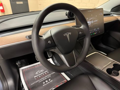 Used 2023 Tesla Model 3 Standard Range RWD image 26