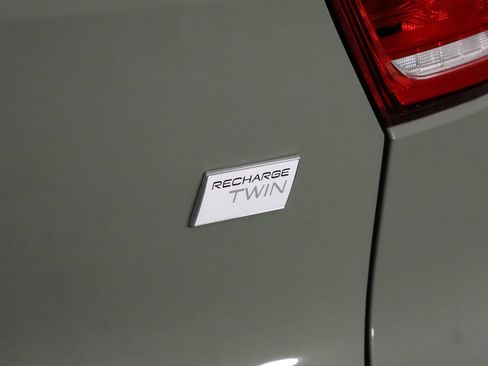 Used 2023 Volvo XC40 Recharge Plus w/ Protection Package Premier AWD/4WD image 20