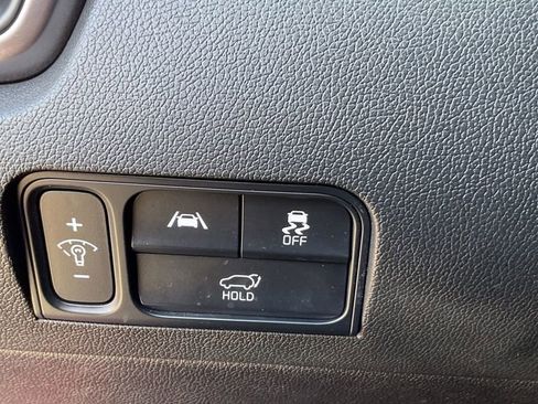 Used 2023 Kia Sorento EX image 13