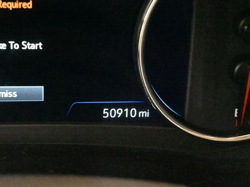 Used 2024 Chevrolet Malibu LT image 30