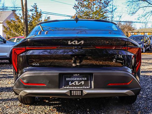 Certified 2025 Kia K4 LXS image 5