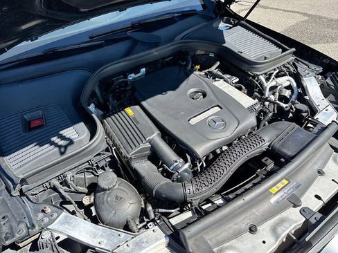 Used 2018 Mercedes-Benz GLC 300 image 10