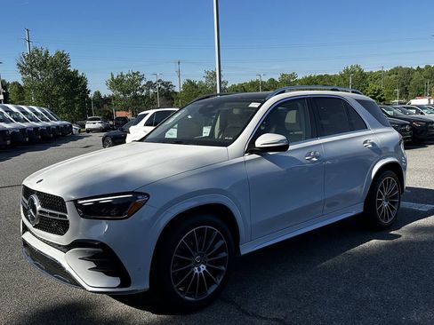 Certified 2026 Mercedes-Benz GLE 450 4MATIC image 4
