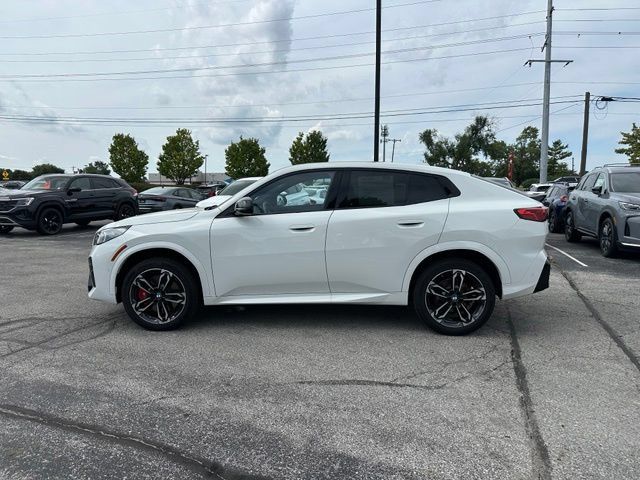 Certified 2026 BMW X2 xDrive28i w/ Technology Package AWD/4WD image 4