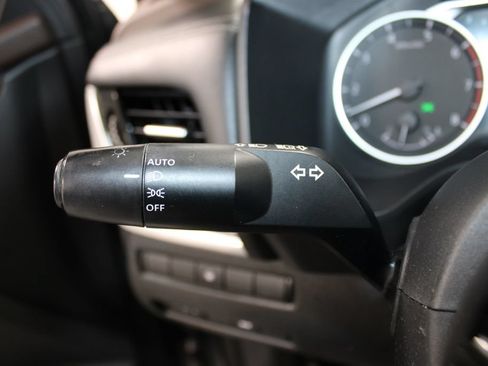 Used 2021 Nissan Rogue SV w/ Premium Package FWD image 35