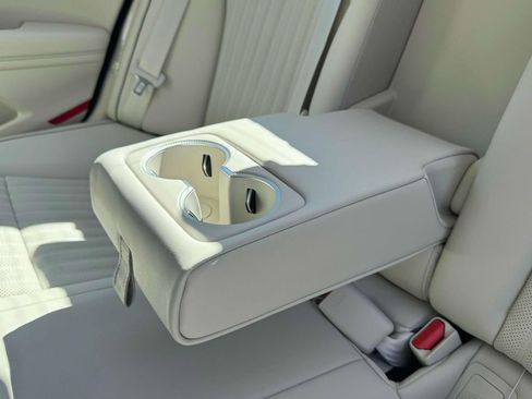 New 2026 Genesis G70 2.5T Prestige image 14