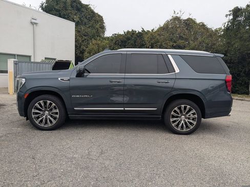 Used 2021 GMC Yukon Denali w/ Denali Premium Package image 7