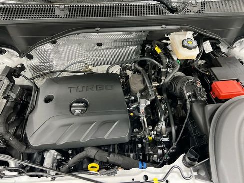 Used 2024 Buick Encore GX Sport Touring w/ Comfort Package image 24