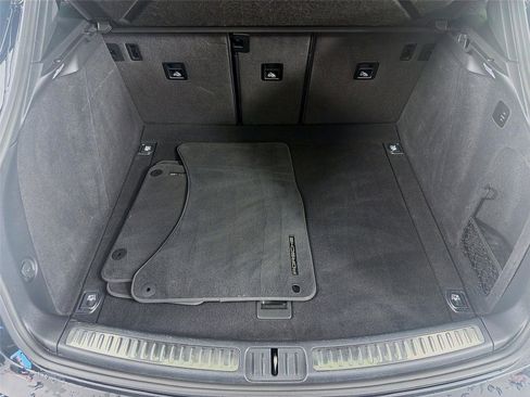 Certified 2023 Porsche Macan GTS AWD/4WD image 23