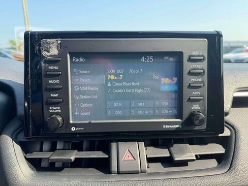 Used 2020 Toyota RAV4 XLE w/ Convenience Package AWD/4WD image 30