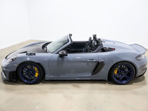 Used 2024 Porsche 718 Boxster Spyder RS w/ Weissach Package image 16