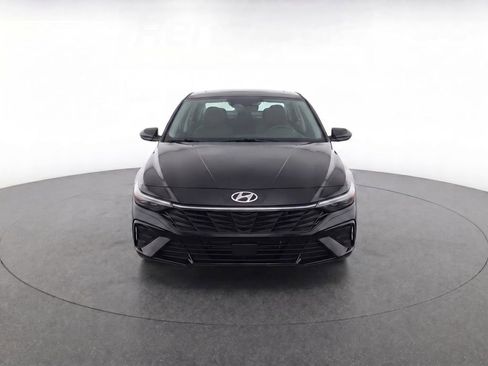 New 2026 Hyundai Elantra Sport FWD image 5