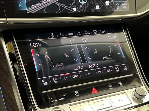 Used 2024 Audi A8 L 3.0T image 22