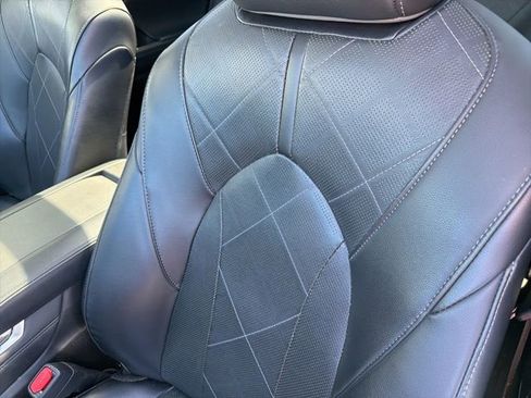 Used 2022 Toyota Highlander Platinum image 29