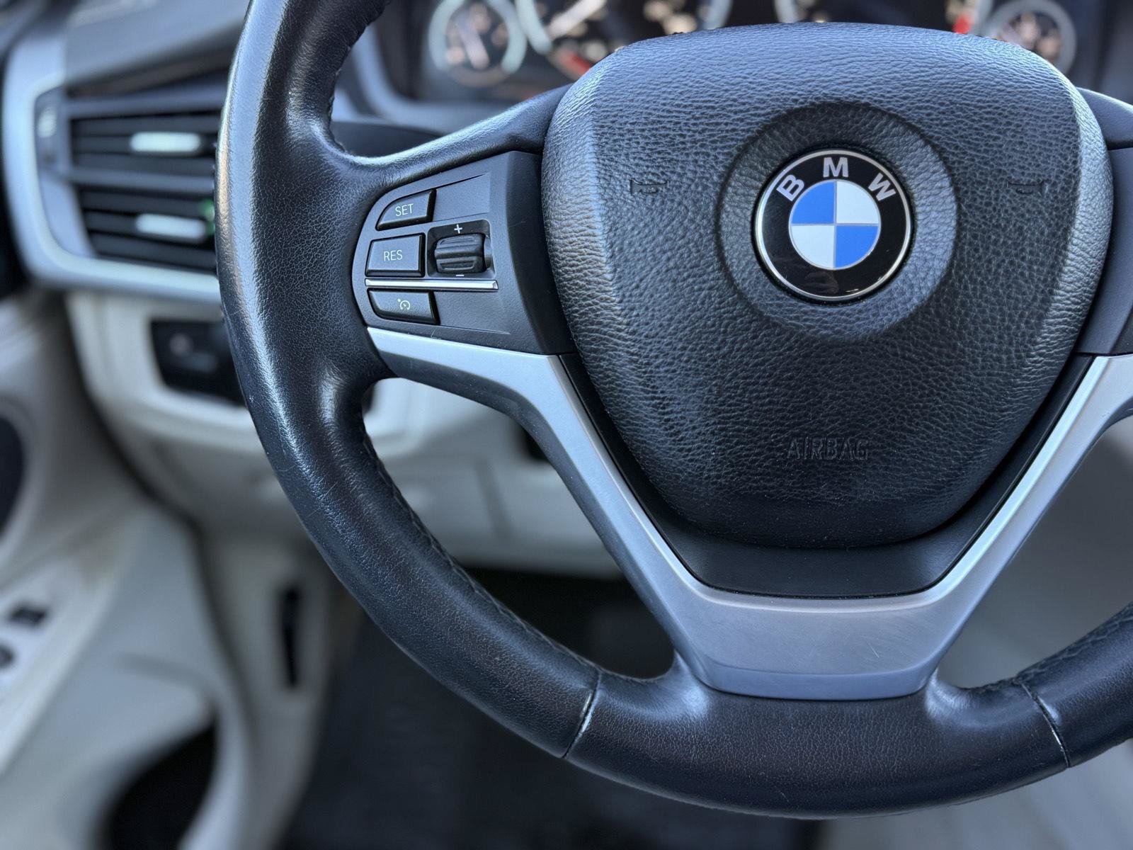 Used 2016 BMW X5 xDrive50i AWD/4WD image 25