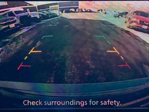 Used 2024 Nissan Altima 2.5 SV image 19