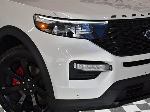 Used 2023 Ford Explorer ST w/ Equipment Group 401A image 15