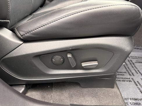 Used 2022 Ford Explorer Platinum w/ Equipment Group 601A image 48