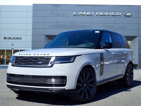 New 2025 Land Rover Range Rover SV image 1