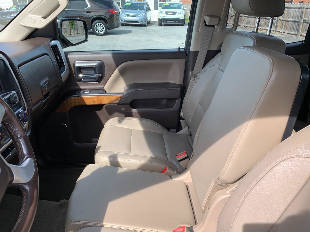 Used 2014 GMC Sierra 1500 SLT w/ SLT Preferred Package AWD/4WD image 15
