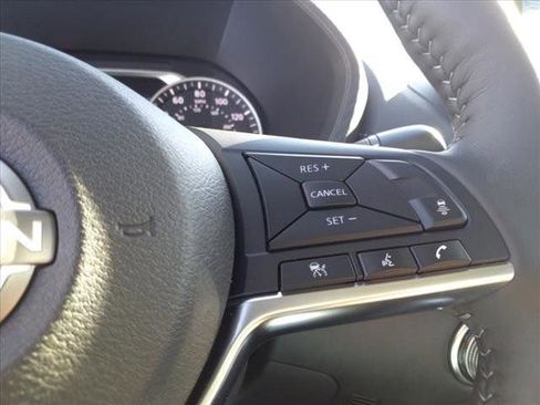 New 2025 Nissan Sentra SV image 25