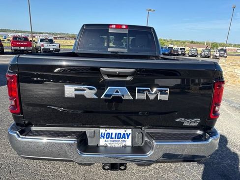 New 2027 RAM 2500 Tradesman AWD/4WD image 4