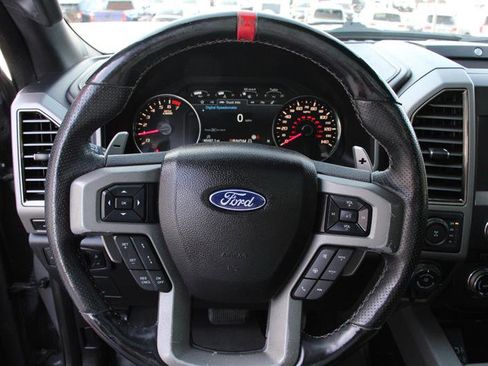 Used 2018 Ford F150 Raptor w/ Equipment Group 802A Luxury AWD/4WD image 24