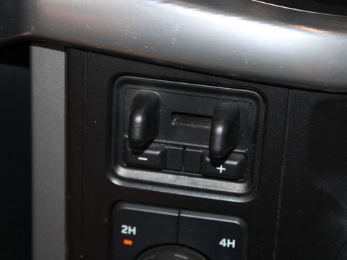 Used 2021 Ford F150 Lariat AWD/4WD image 46