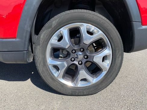 Used 2019 Jeep Compass Limited AWD/4WD image 31